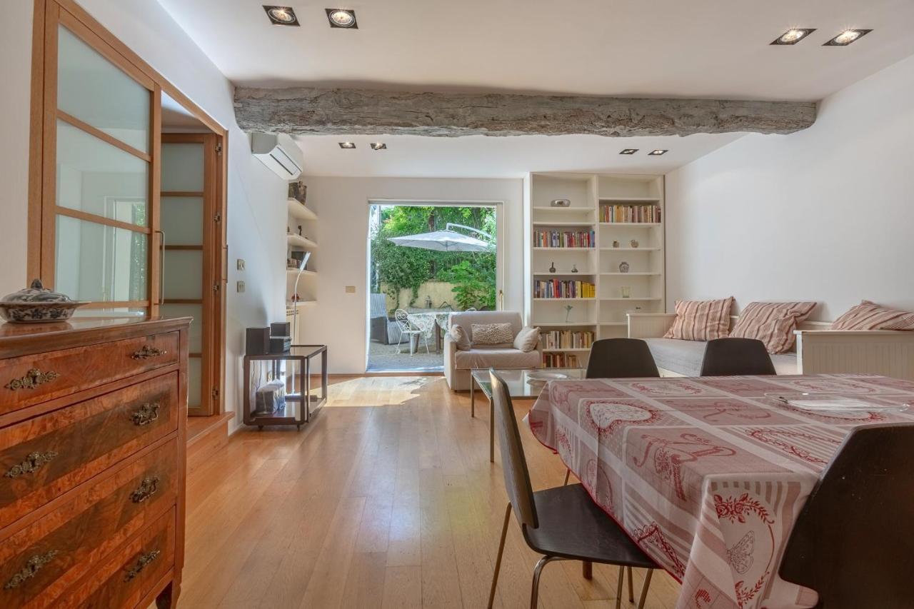 Pleasant Central Apartment With Garden Bolonia Exterior foto